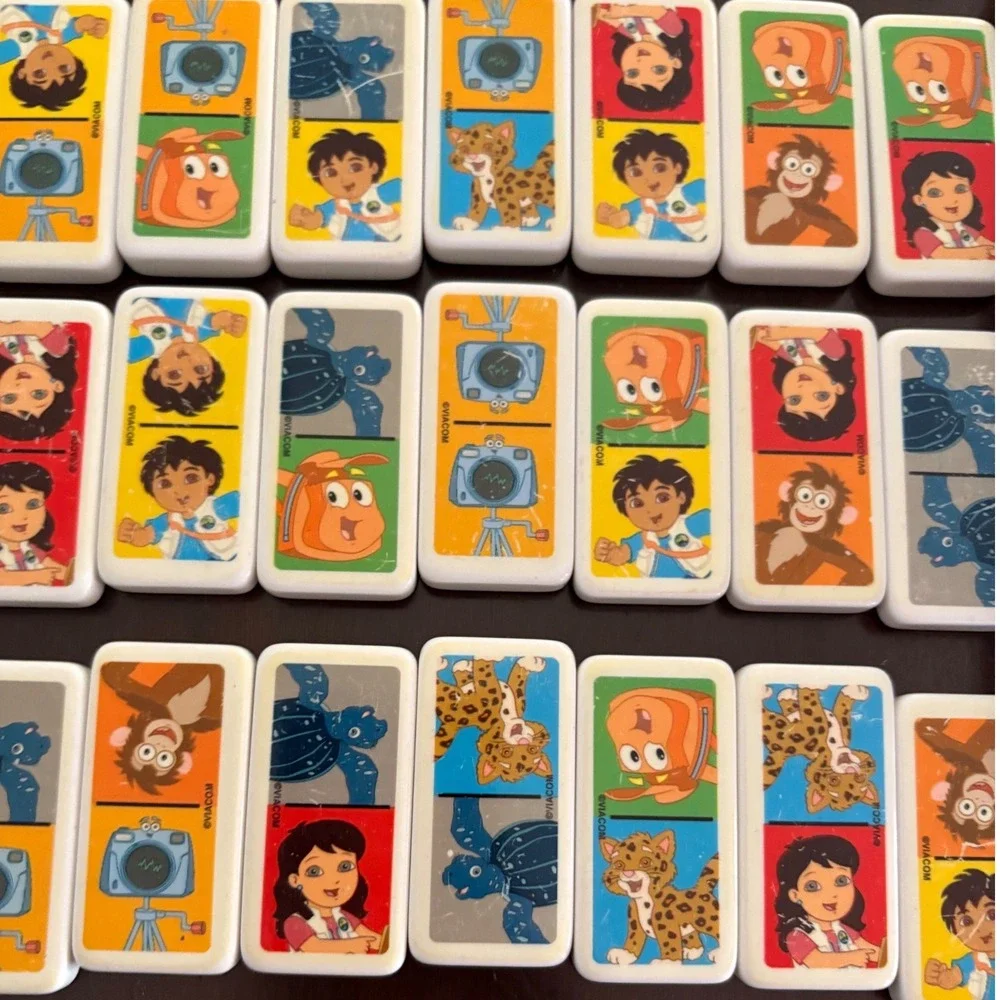 Nick Jr Go Diego Go Dominoes 28 Plastic Pieces in Collector Storage‎ Tin 9003